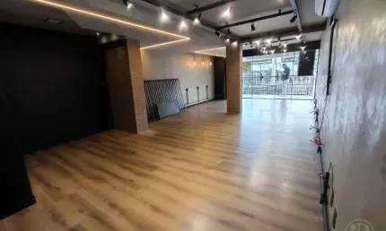 Sala comercial com 3 salas para alugar na Rua Sete de Setembro, 1, Centro, Blumenau