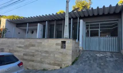 Casa Ampla (Residencial ou Comercial) - Região Central, Blumenau