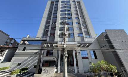Locação de apartamento Amplo de 110m² com 3 Quartos (Suíte), 2 Vagas e Lazer Completo - Centro, Blumenau