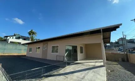 Casa no Fortaleza: 160m² de Puro Conforto e Conveniência!
