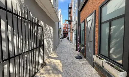 Alugo Sala Comercial de 58m², ideal para seu negocio! - Centro de Blumenau/SC