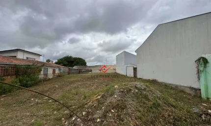 Terreno à venda na Rua Esper Jorge Chueri, Cajuru, Curitiba por R$ 499.000