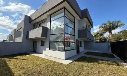 Casa com 3 quartos à venda no Aristocrata, São José dos Pinhais  por R$ 990.000