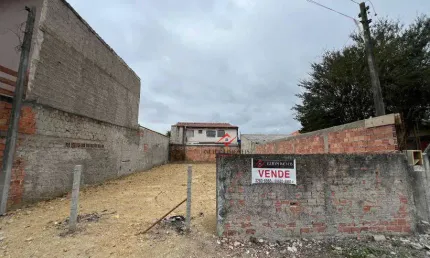 Terreno à venda no Ipê, São José dos Pinhais  por R$ 215.000