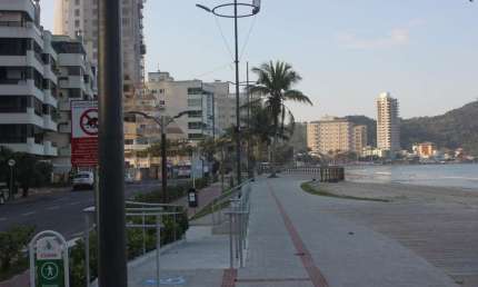 Apartamento para Venda em Itapema, Centro, 3 dormitórios, 1 suíte, 2 banheiros, 1 vaga