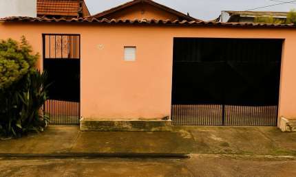 Casa com 3 quartos à venda na Rua Grajaú, 20, Icuí-Guajará, Ananindeua