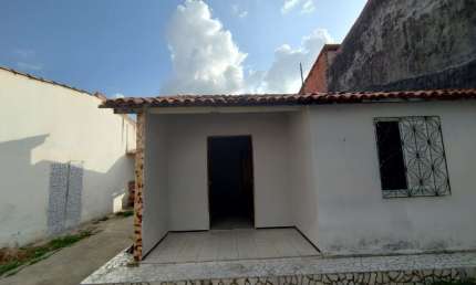 Casa com 2 quartos à venda na Rua 48, 160, Jereissati II, Maracanaú