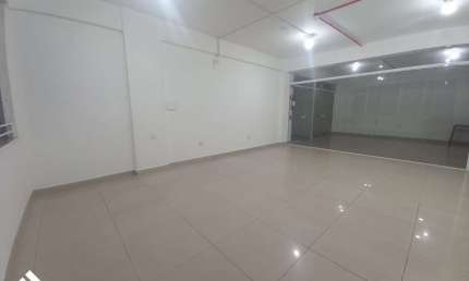 Sala comercial para alugar na Doutor Pedro Ferreira, 140, Centro, Itajaí por R$ 2.052