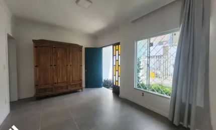Sala comercial para alugar na Rua Alexandre Fleming, 120, Centro, Itajaí por R$ 2.500
