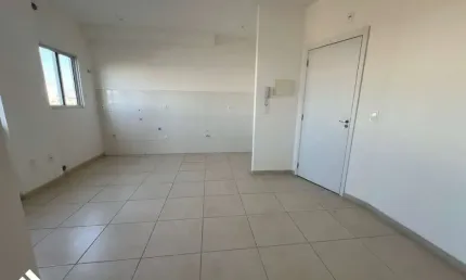 Apartamento com 2 quartos para alugar na Avenida Itaipava, 1255, Itaipava, Itajaí por R$ 1.700