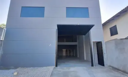 Barracão / Galpão / Depósito para alugar na José Simplicio de Oliveira, 11, Cidade Nova, Itajaí por R$ 9.000