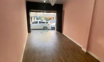 Sala comercial para alugar na Rua Manoel Vieira Garção, 30, Centro, Itajaí por R$ 3.500
