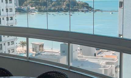 Apartamento com vista para o mar definitiva em Itapema - SC