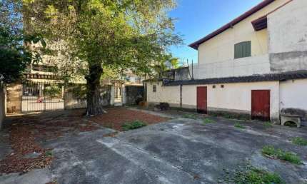 Terreno com 235m² à venda no Centro de Cabo Frio/RJ por R$1.400.000,00