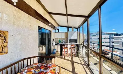 Cobertura com 4 dormitórios à venda, 270 m² por R$ 1.200.000 na Passagem em Cabo Frio/RJ