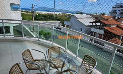 Vista Deslumbrante e Estrutura de Resort: Apartamento Exclusivo na Praia do Forte