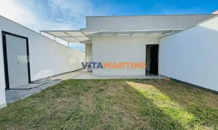 Casa com 3 quartos (1 suíte) à venda em Cabo Frio/RJ por R$490.000,00 - Vila do Peró