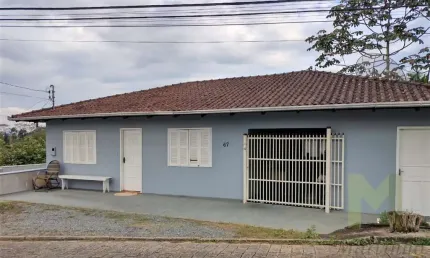 Casa com 4 quartos à venda no itoupava central, blumenau , 200 m2 por r$ 450.000