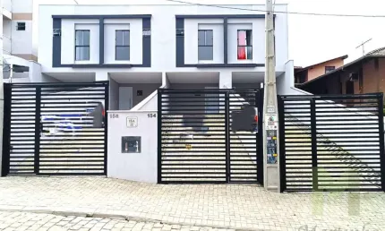 Casa com 2 quartos à venda no Tribess, Blumenau , 85 m2 por R$ 495.000