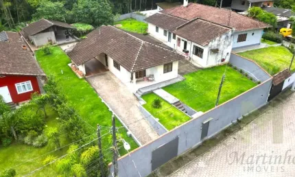 Casa comercial com 2 salas à venda no Salto do Norte, Blumenau , 247 m2 por R$ 890.000