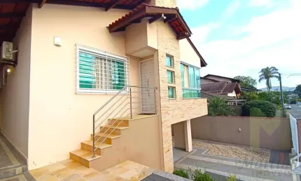 Casa com 4 quartos à venda no Salto do Norte, Blumenau , 272 m2 por R$ 1.180.000