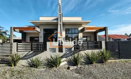 Casa com 2 quartos à venda na Rua 2540 Jurupará, 1217, Centro, Itapoá