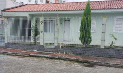 Casa à venda no bairro Nossa Senhora do Rosário - São José/SC