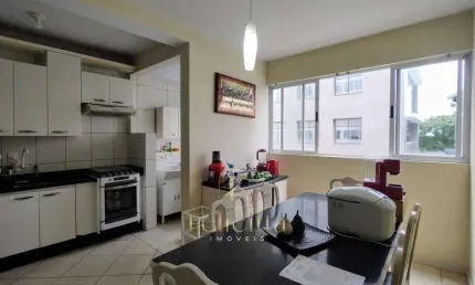 Apartamento com 3 quartos à venda na Rua João Grumiche, Roçado, São José