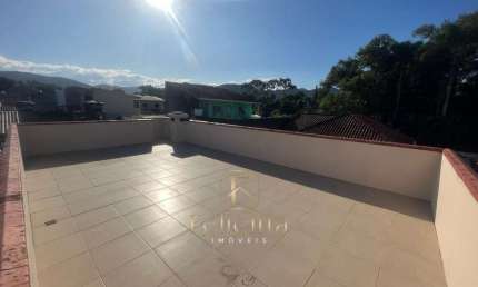Oportunidade Casa térrea com amplo espaço nos fundos e área gourmet