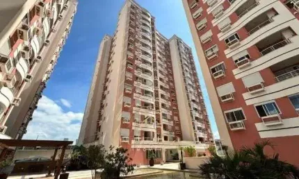 Apartamento com Terraço à Venda com 2 dormitórios em condomínio club