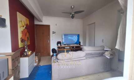 Apartamento Duplex com 01 dormitório em Campinas, São José/SC