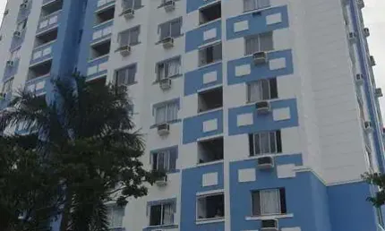 Apartamento com 02 dormitorios01 suite em Barreiros, São José/SC