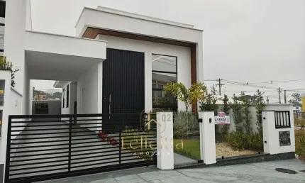 Casa com 02 dormitórios 01 suite em Potecas, São José/SC