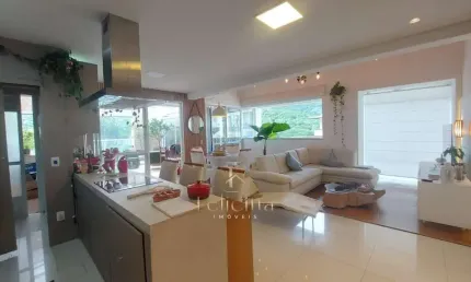 Apartamento com terraço de 02 dormitórios,  147,49m² , à venda, no bairro Itacorubi em Florianópolis-SC