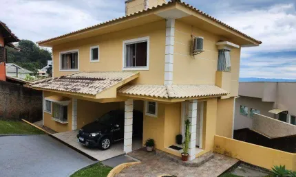 Casa com 4 dormitórios à venda, 280 m² por r$ 1.980.000,00 - centro - florianópolis/sc