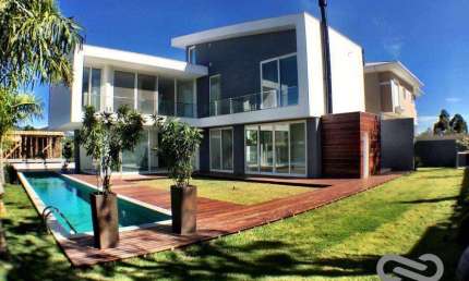 Casa com 4 dormitórios à venda, 488 m² por R$ 6.780.000,00 - Cacupé - Florianópolis/SC