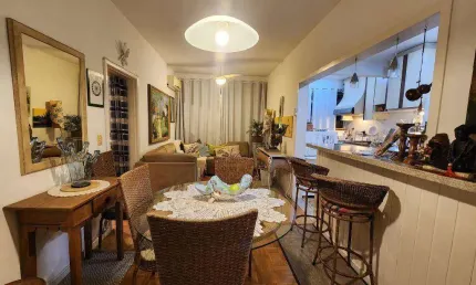 Apartamento com 2 dormitórios à venda, 67 m² por R$ 680.000 - Centro - Florianópolis/SC