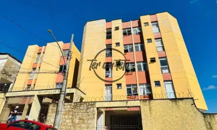 Apartamento 2 Quartos com Vaga – Apenas 1 Lance de Escada | Paralela à Av. Barão do Rio Branco | Juiz de Fora!