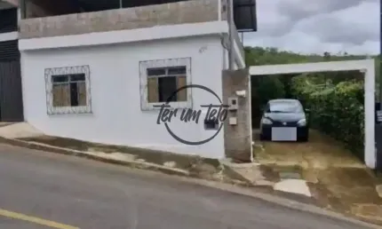 Casa no Retiro – 2 quartos, quintal com árvores frutíferas e terraço!