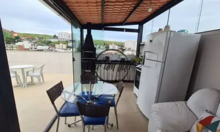 Linda cobertura com espaço gourmet e excelente acabamento!