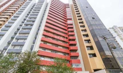 Apartamento com 3 quartos à venda na Avenida Visconde de Guarapuava, 5085, Batel, Curitiba