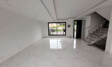 Casa com 3 quartos à venda na Rua Mateus Leme, 6509, Abranches, Curitiba