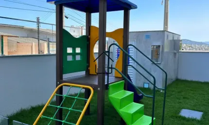 Apartamento com 2 quartos à venda na Rua Menino Deus, 41, Barreiros, São José