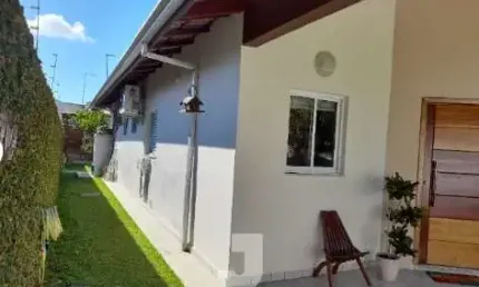 Casa à Venda - Prainha, Caraguatatuba - 200m2  - 4 suítes