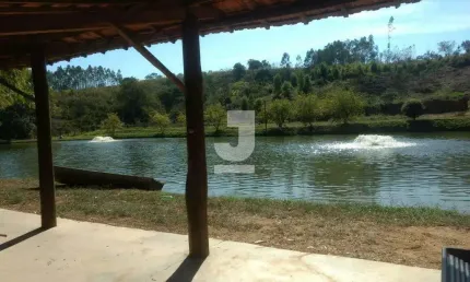 Sítio à Venda - Chácara Brumado, Amparo - 180m2  - 2 Quartos