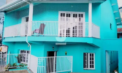Casa à Venda - Centro, Bragança Paulista - 100m2  - 4 suítes