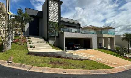 Casa em Condomínio à Venda - Condomínio Residencial Campos do Conde, Bragança Paulista - 327m2  - 4 suítes