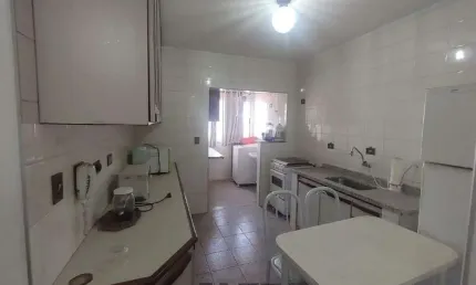 Apartamento à venda com 68m², 2 quartos, 1 vaga de garagem e móveis planejados, no Edifício Colibris