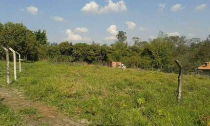 Terreno à venda de 1.500m² no Condomínio Recanto dos Pássaros, em Tupi