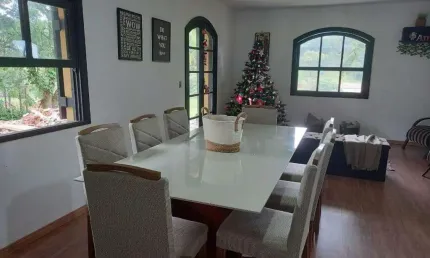 Casa à Venda - Condomínio Portal dos Nobres em Atibaia - 240 M2